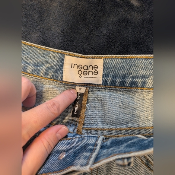 Skirt - Picture 2 of 3